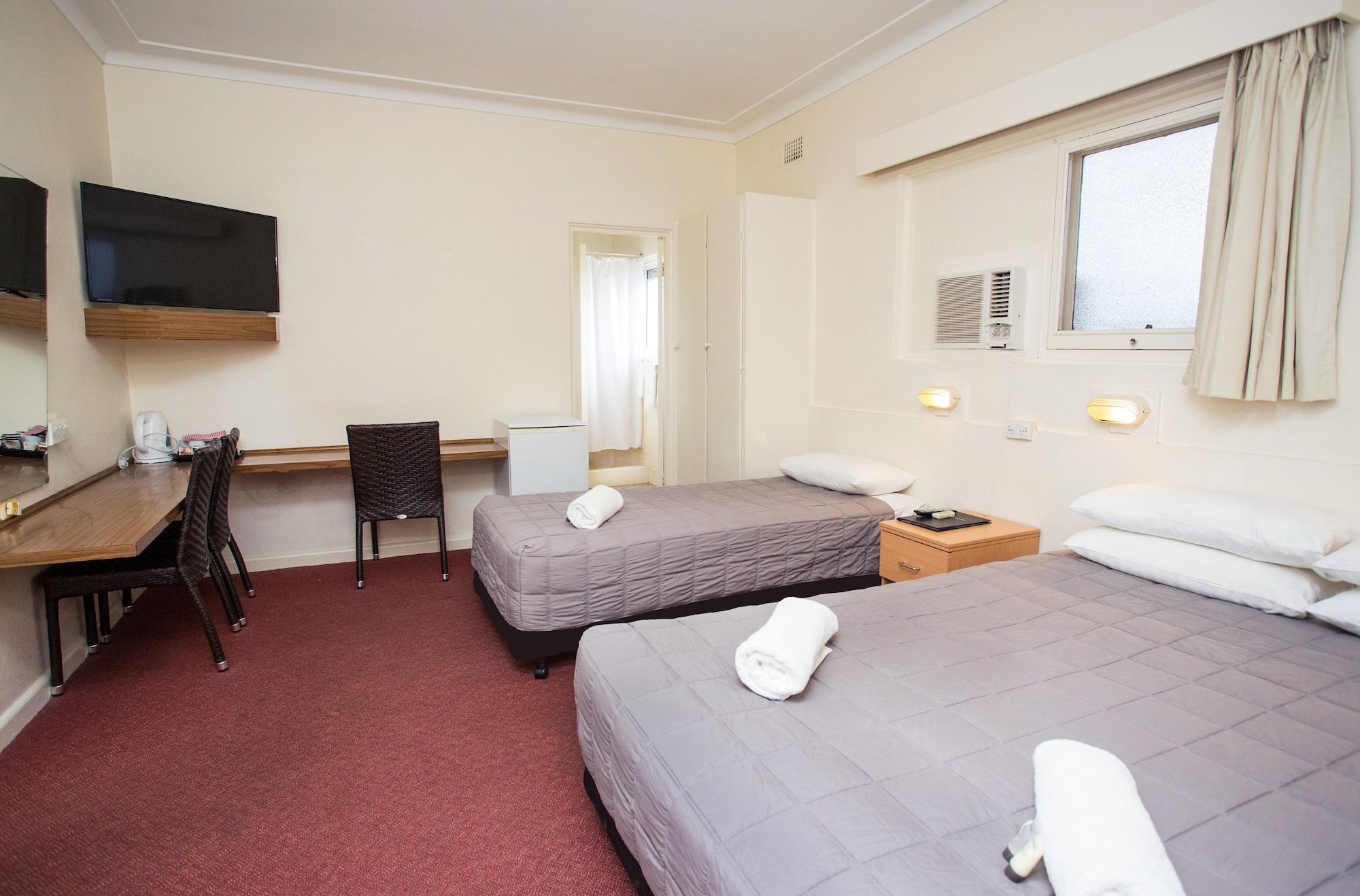 Cowra Motor Inn Extérieur photo