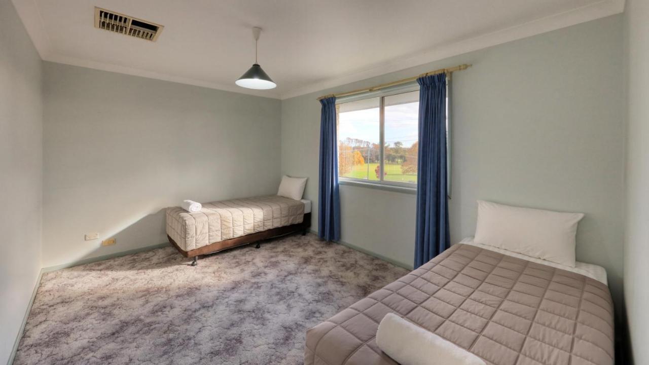 Cowra Motor Inn Extérieur photo