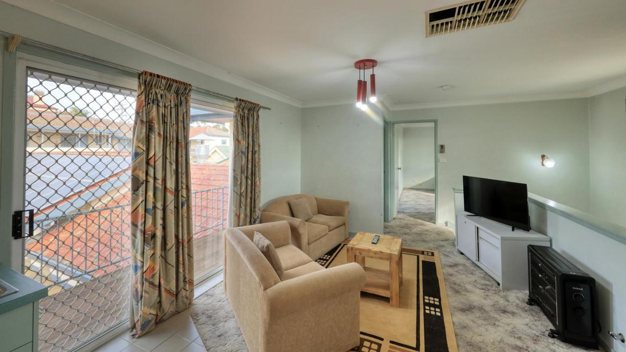 Cowra Motor Inn Extérieur photo